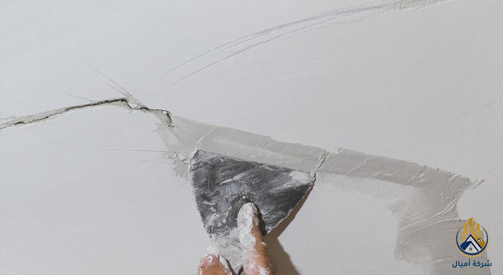علاج الاسطح من الشقوق وتسرب المياة